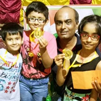 Pioneer chess school