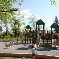 Donat Brousseau Pool
