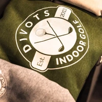Divots Indoor Golf Center