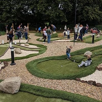 Farmyard Crazy Golf