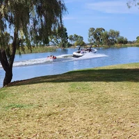 Moulamein Lakeside Caravan Park