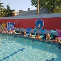Castor Swimming Pool