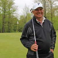 cole de Golf Pierre Lalonde