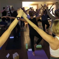 Nicola Yoga