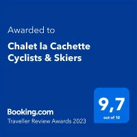 Chalet La Cachette, Cyclists, Skiers & Chaise Longue