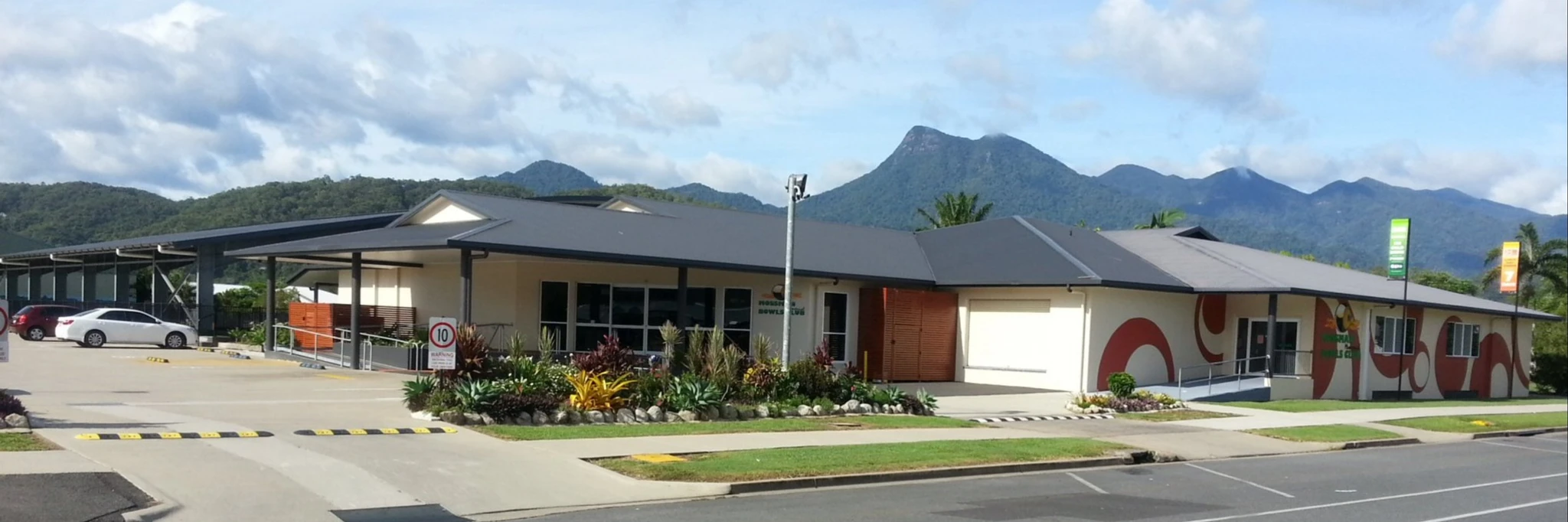 Mossman Memorial Bowls Club Inc