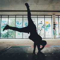 Breakdancing