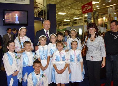 Detský folklórny súbor Leváranek