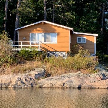Lost Island Lodge