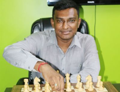 YARISH SCHOOL OF CHESS