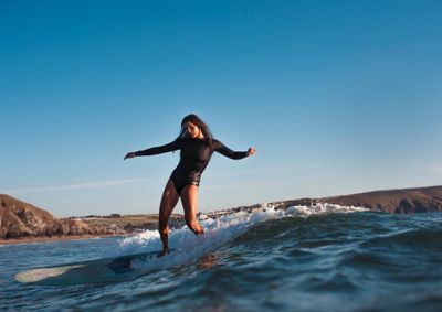 Wavehunters