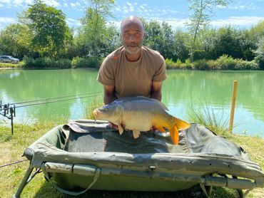 The Willows French Carp Fishing Complex