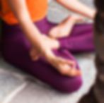 Lydie Turon, Professeur Ashtanga Yoga, Practitioner Massage Ayurvédiques.