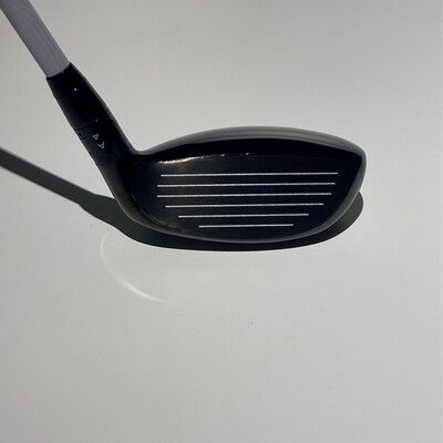 Tee Box Indoor Golf