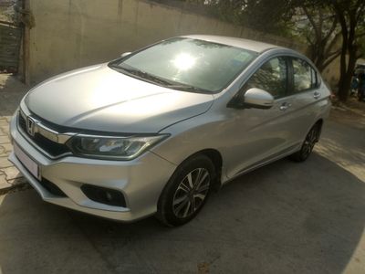 Mahindra First Choice Services