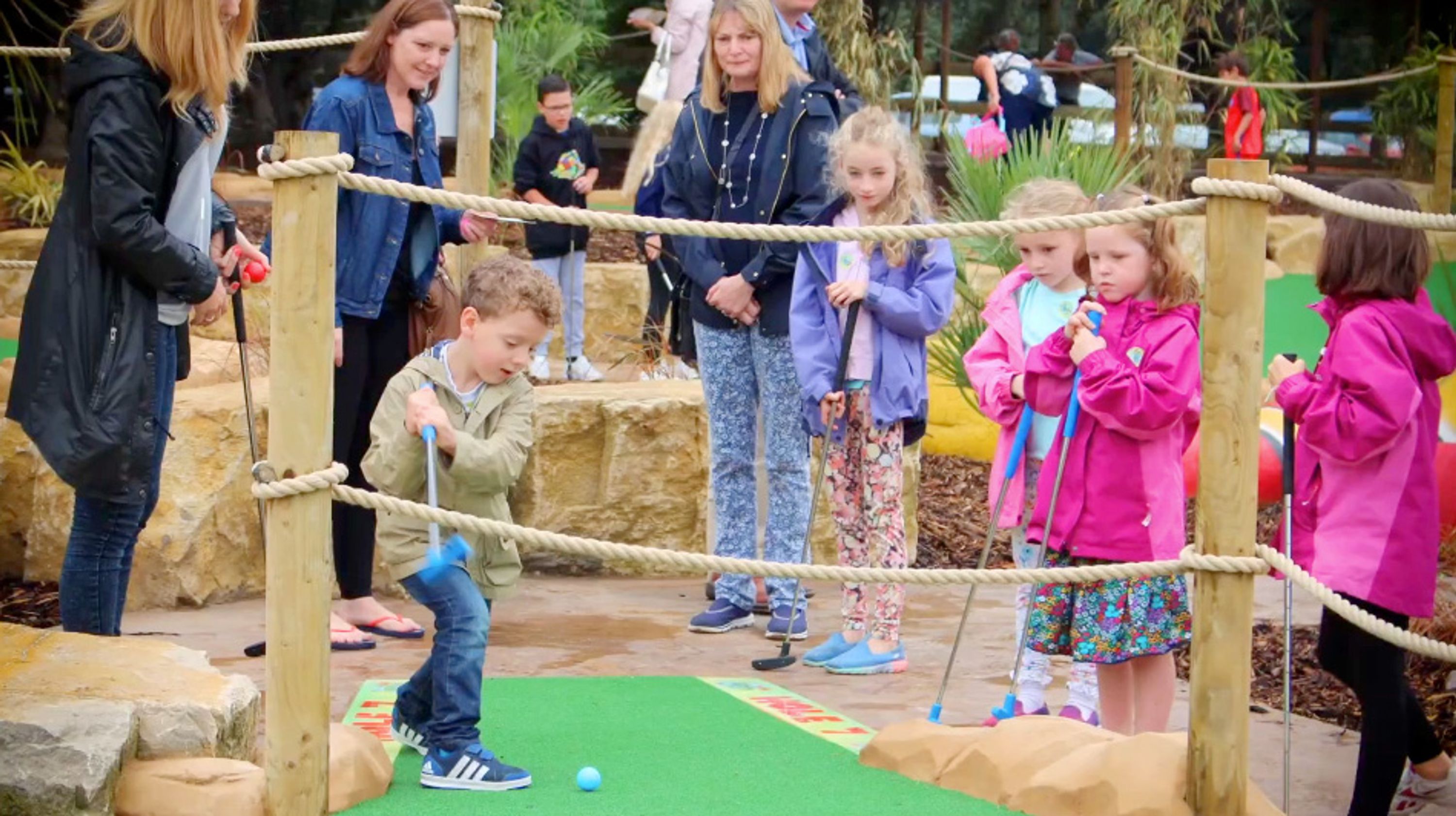 Jungle Falls Adventure Golf