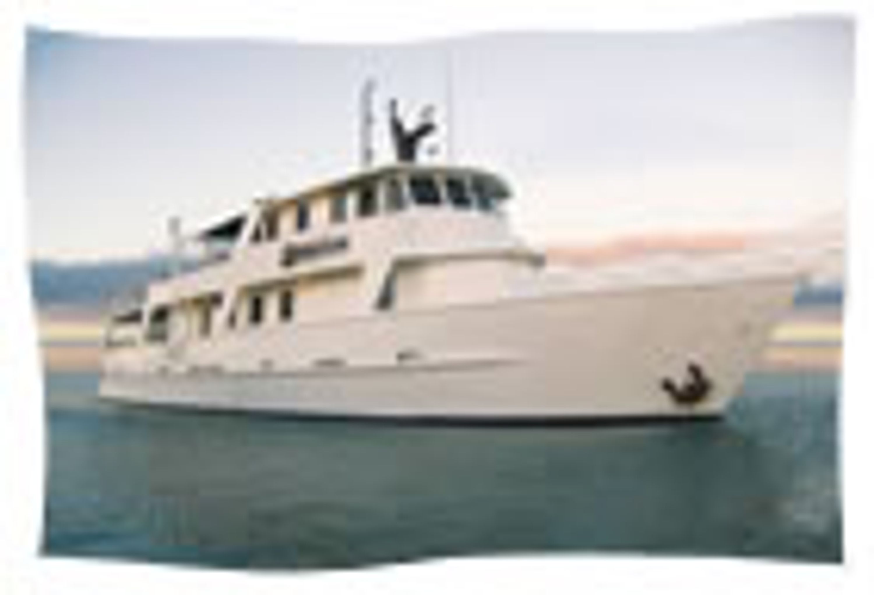 Mothership Charters Hardline Reefari