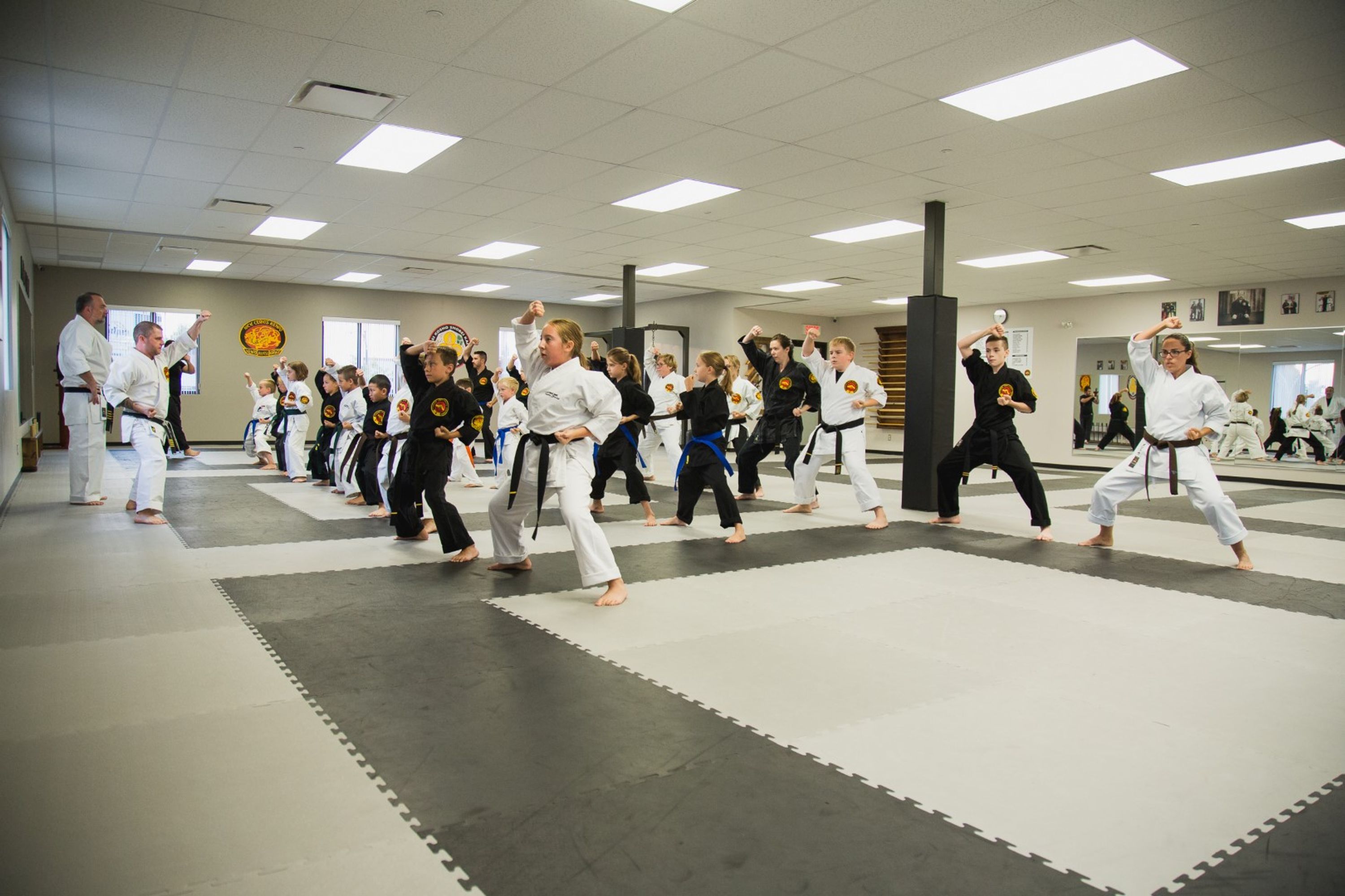 Karate Studio-Unis Laval-Ouest