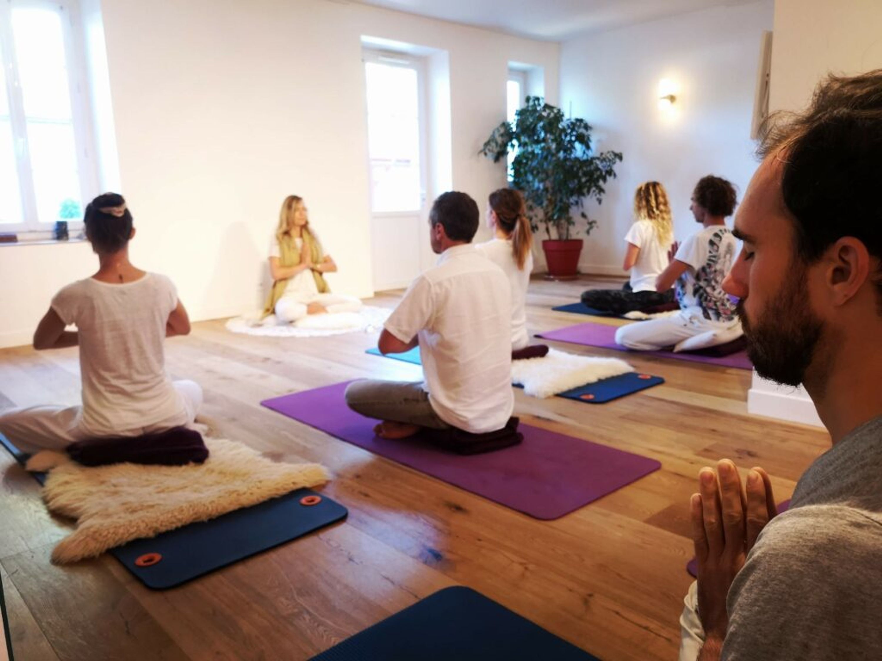 AKAL YOGA KUNDALINI