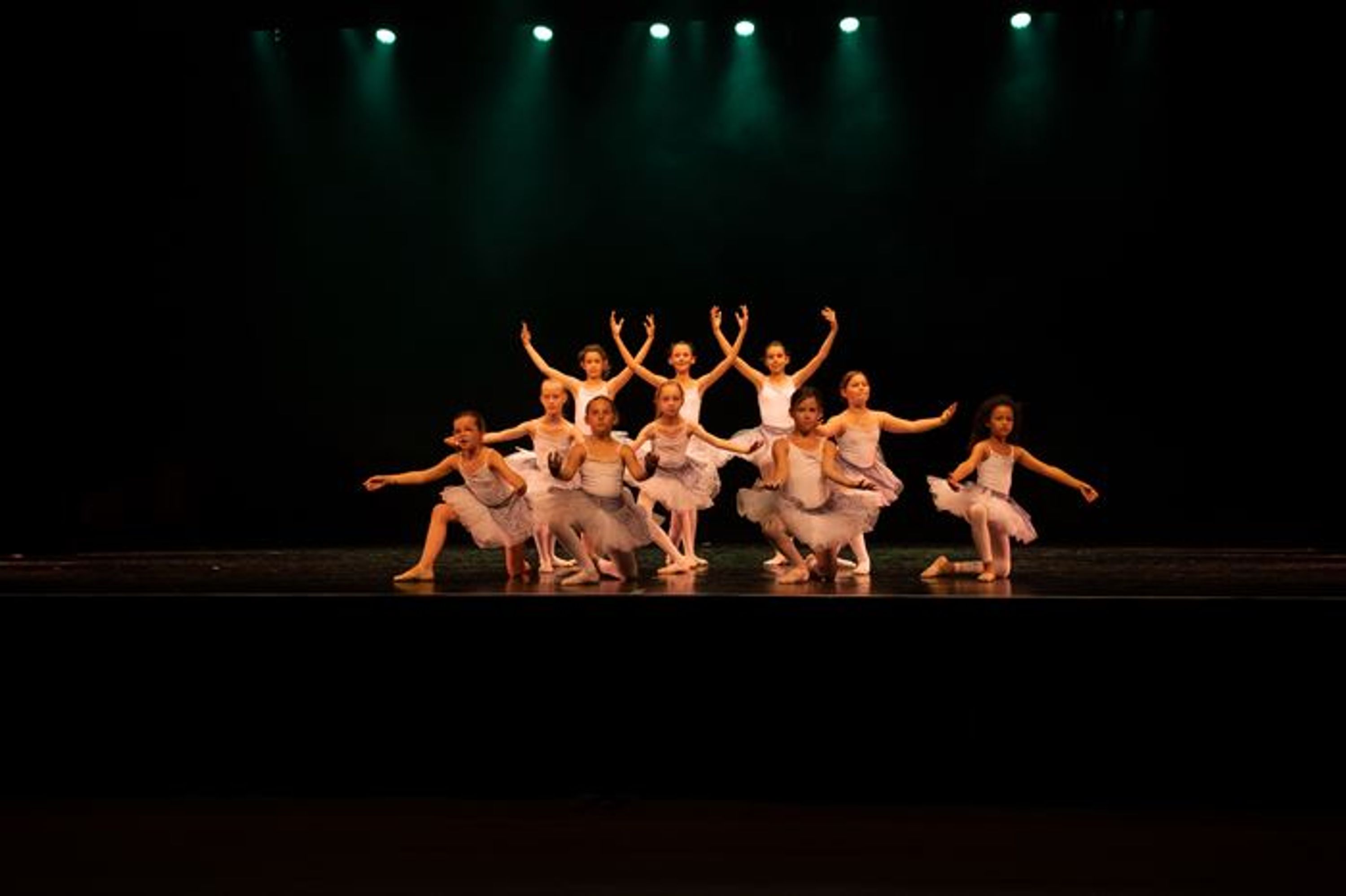 Ecole De Danse Serrano Valérie Danse-And-Scene
