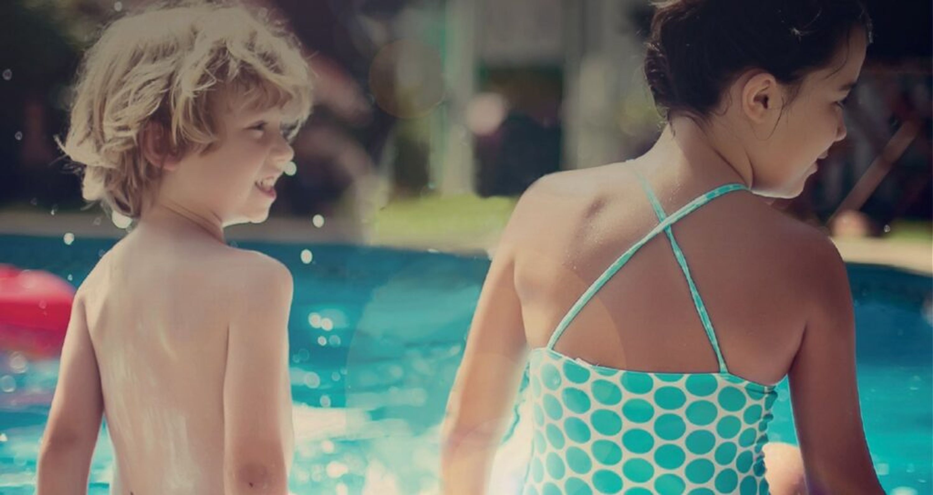 Piscines Desjoyaux - A.M.Z Distribution