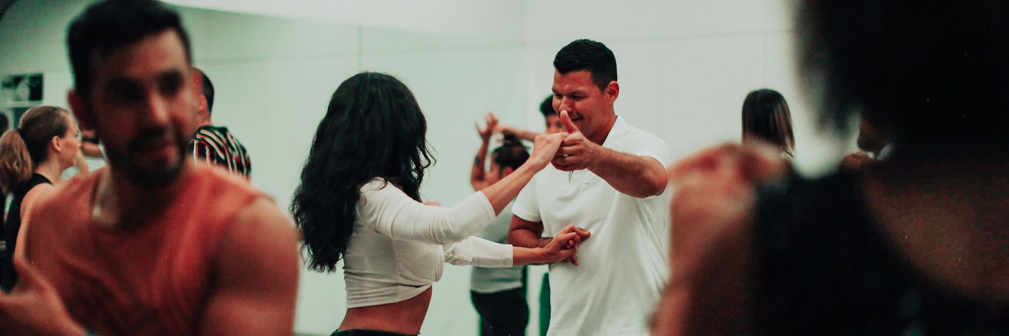 Salsa Beginner -L2-3 Salsa Beginner -L2-3