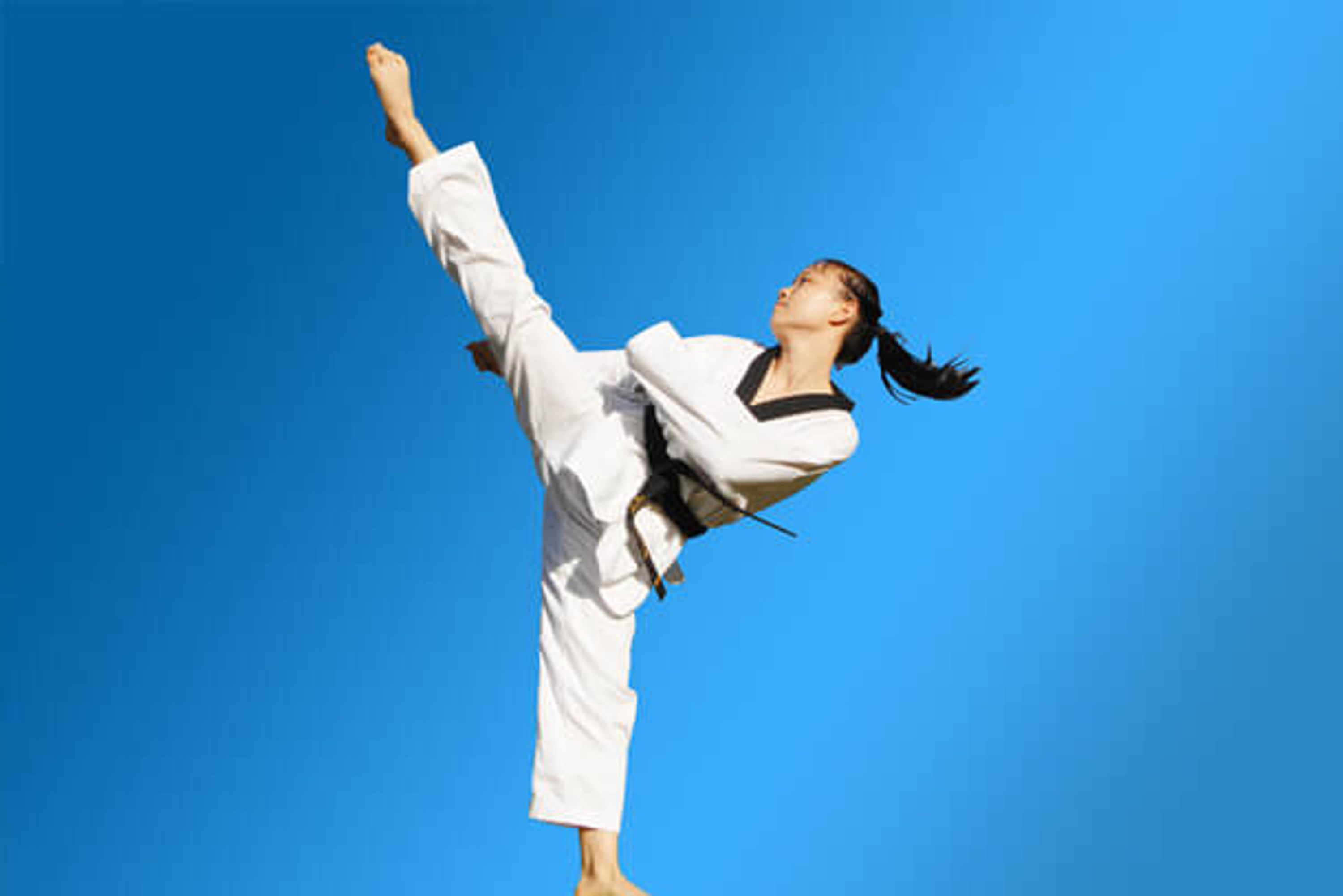 Pinnacle Taekwondo Martial Arts in Chester Hill for kids, teens and adults