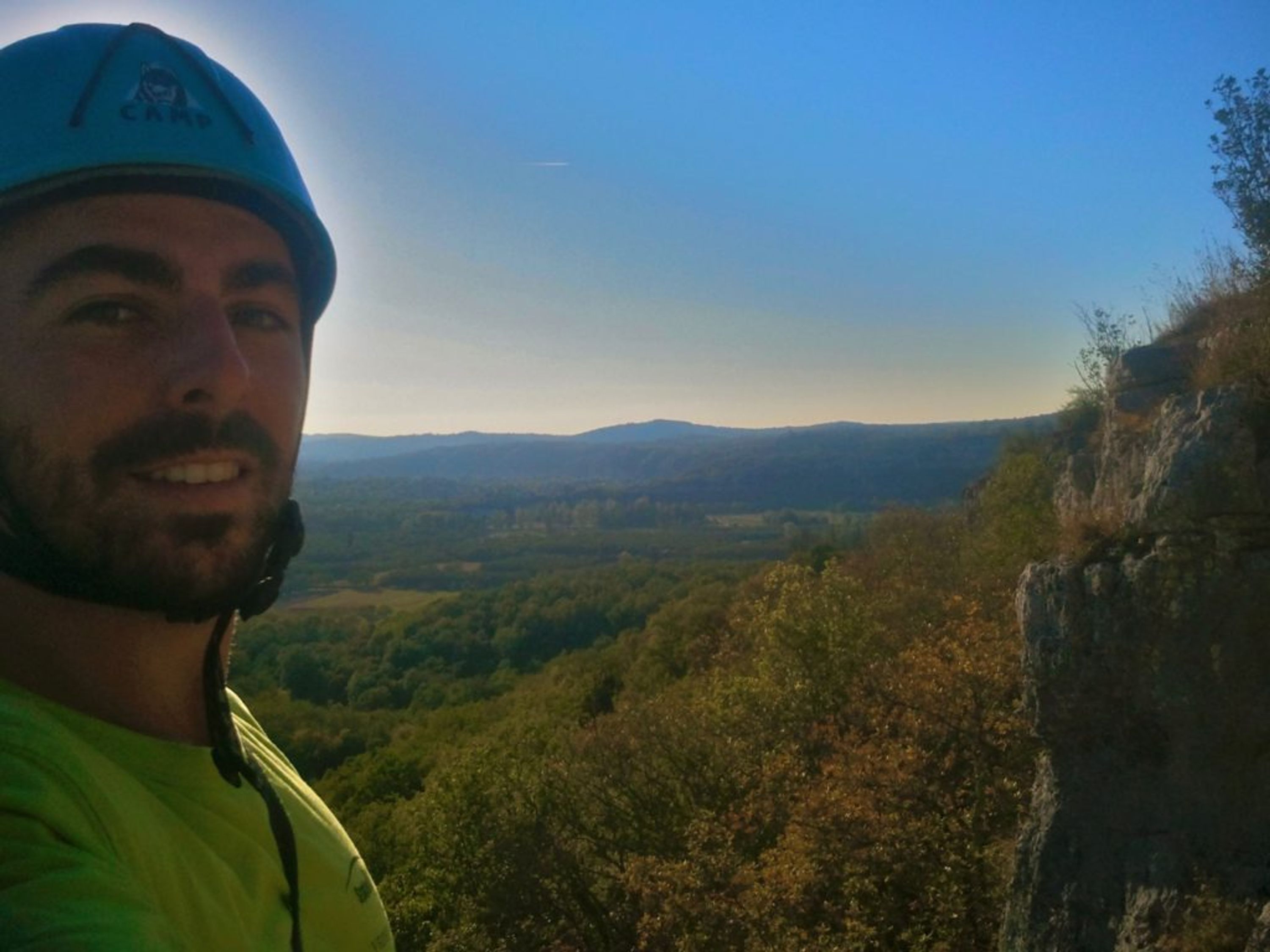 Accroches Escalade, Activités Sportives & Loisirs De Plein Air. Correze, Lot, Dordogne