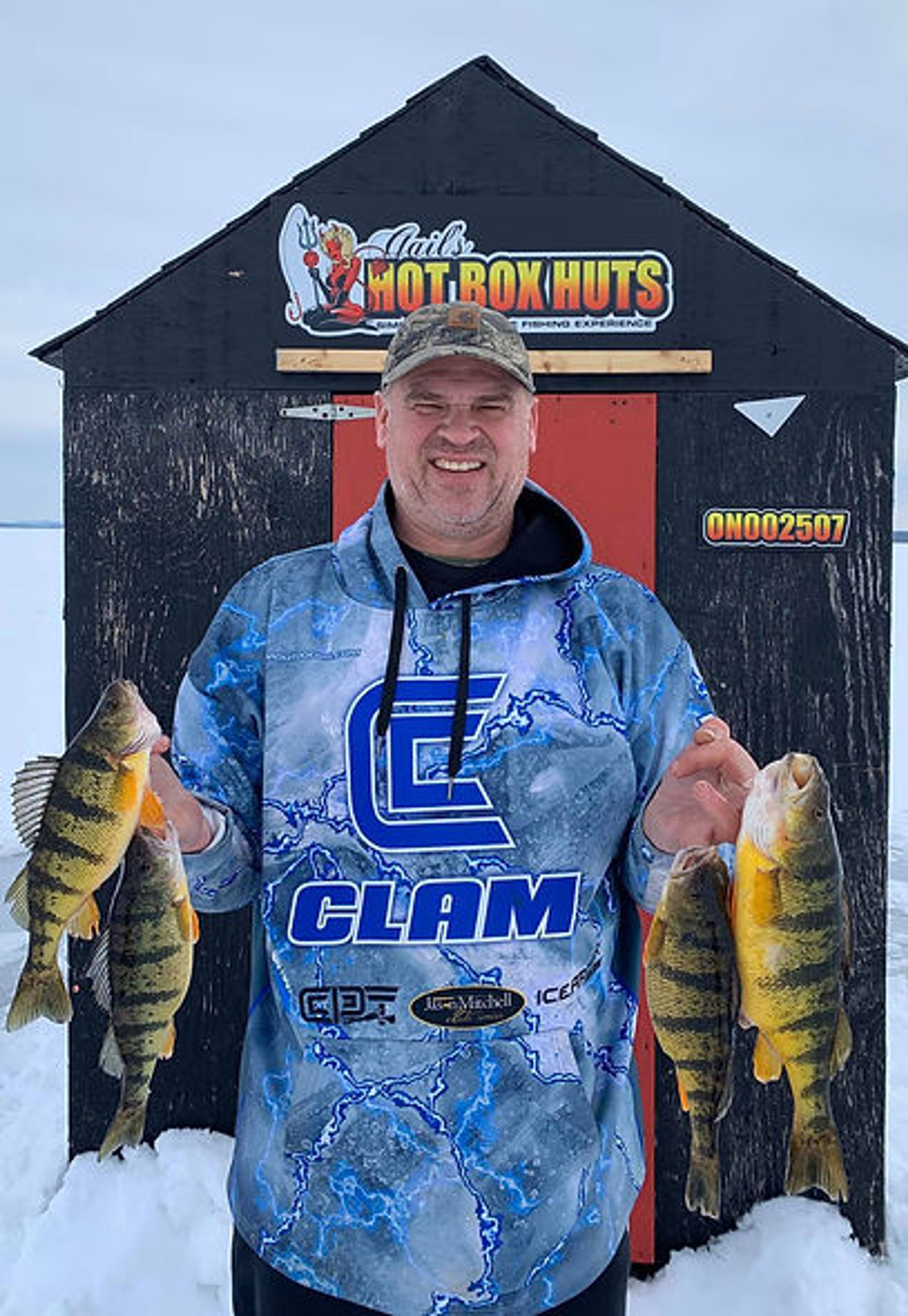 Hot Box Huts Ice Fishing