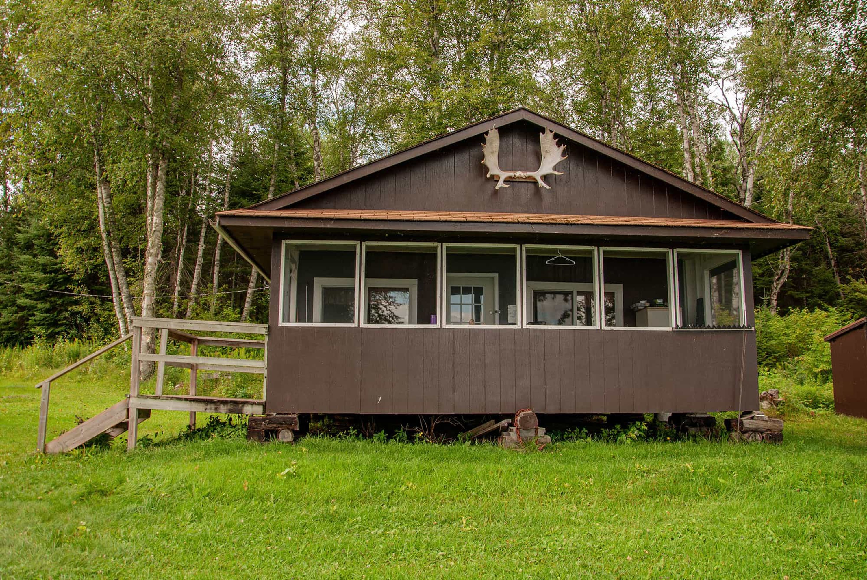 Ghost River Lodges