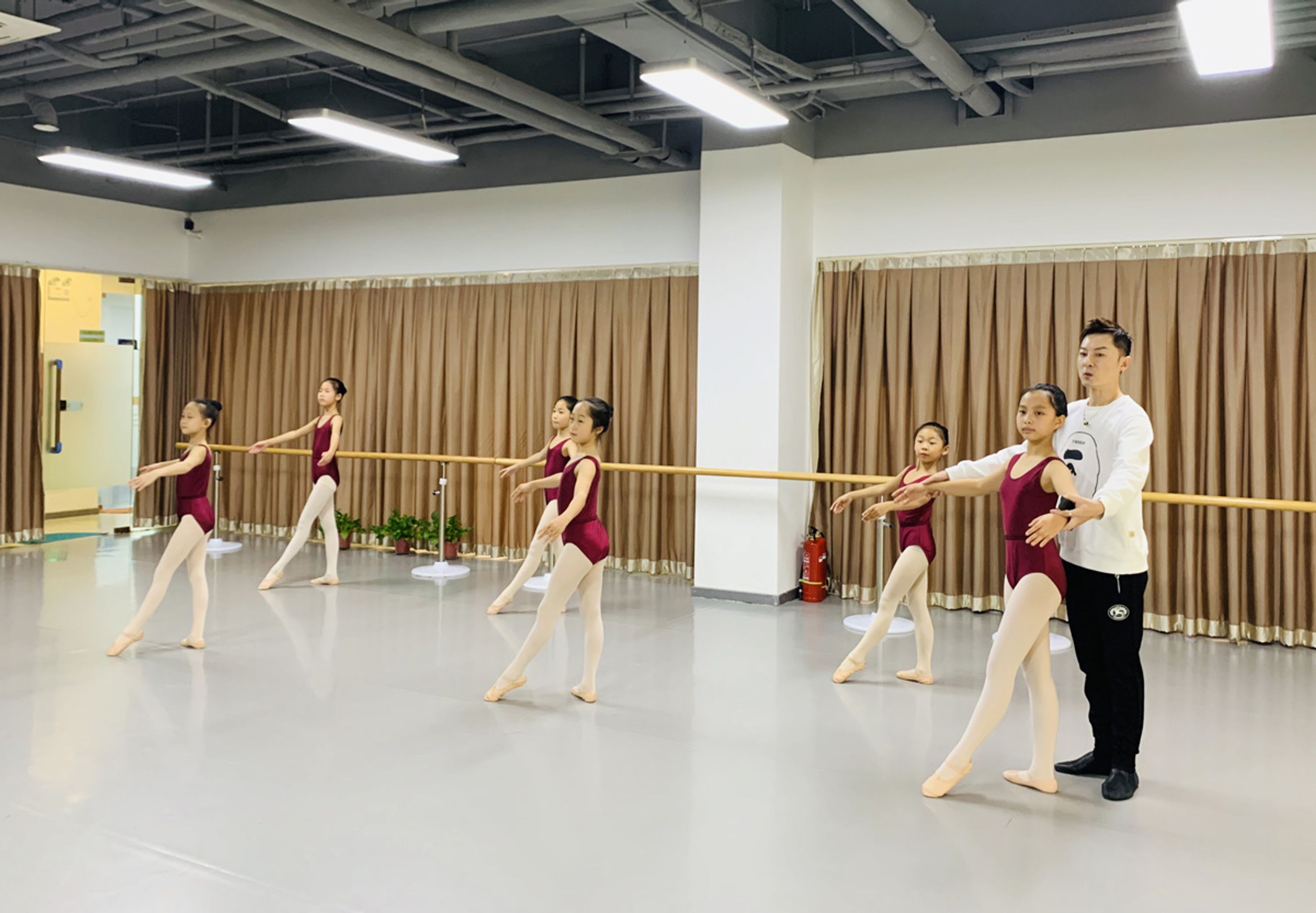 Crestar School of Dance @ Woodlands Civic Centre