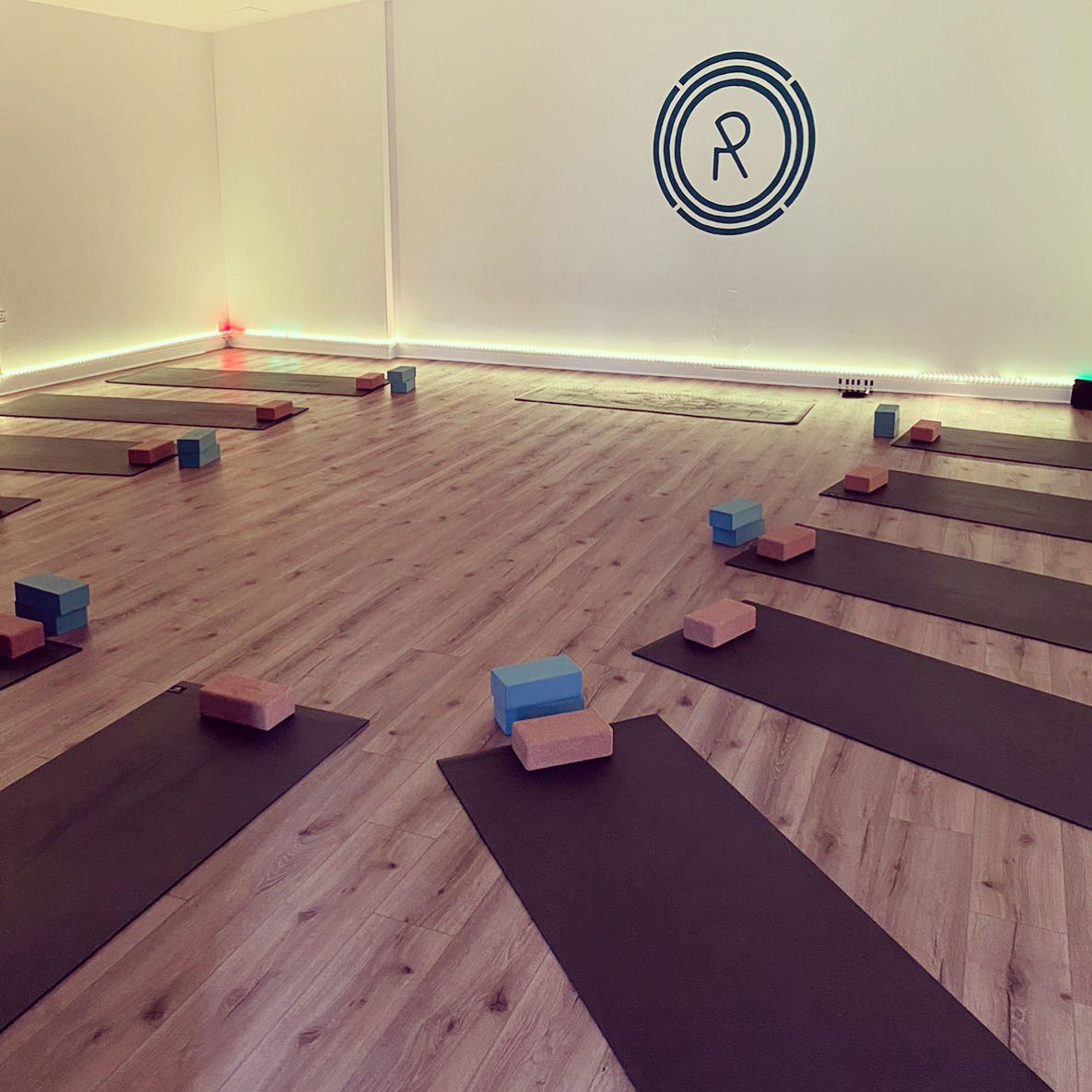 Hip Hop Yoga
