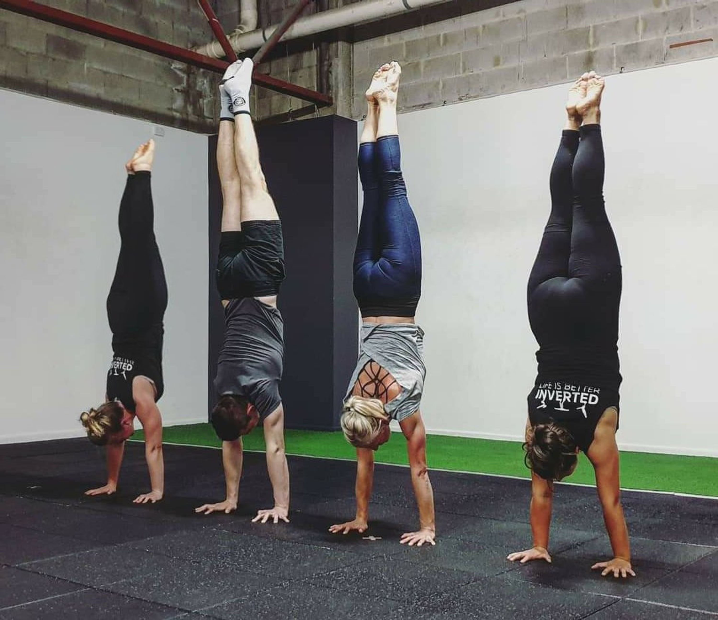 Learn the Handstand Online Programs