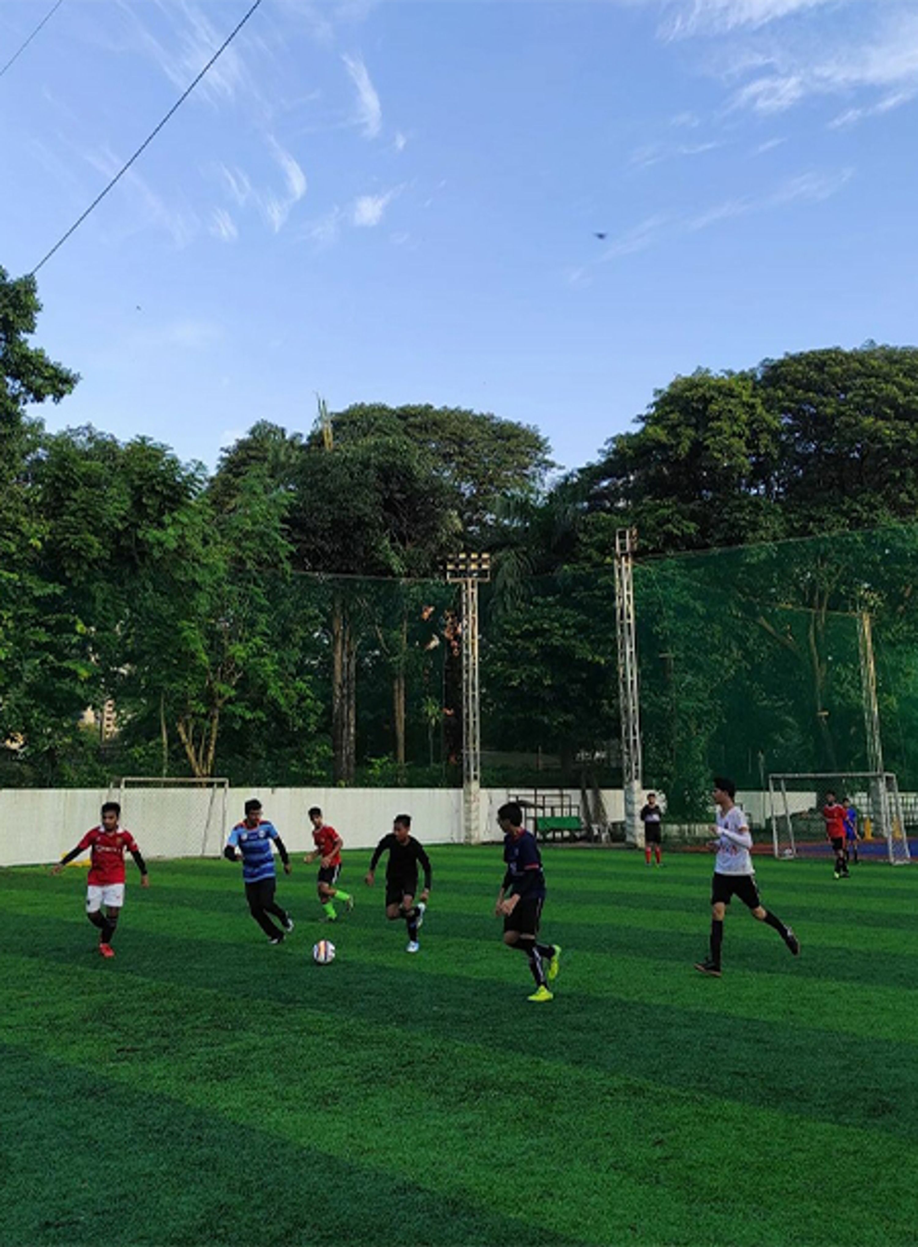Elite football school