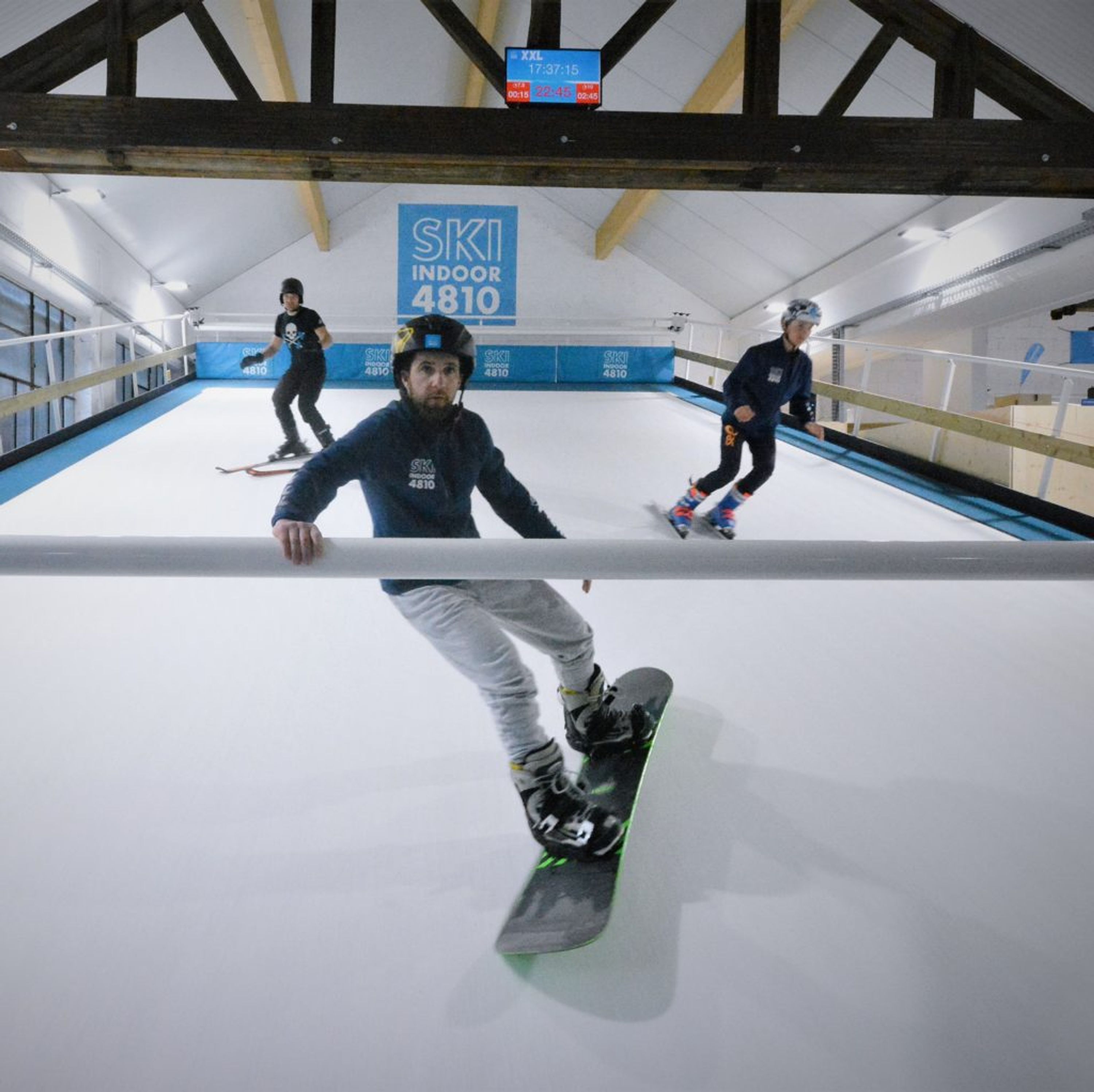Ski Indoor 4810