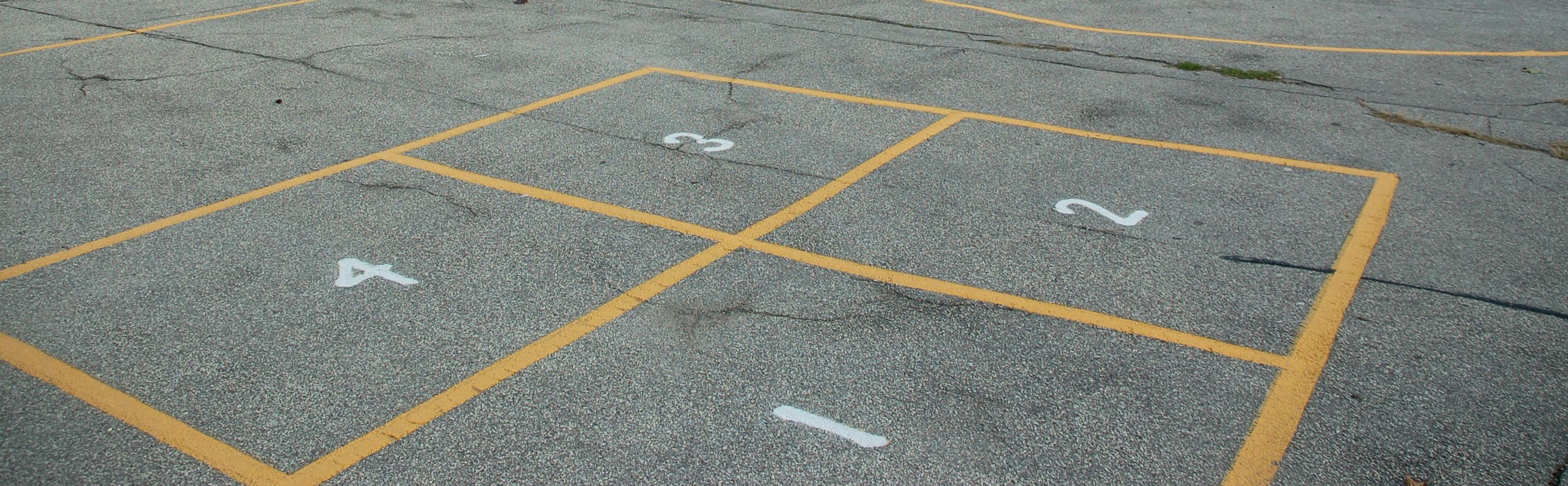 4 Square Handball banner