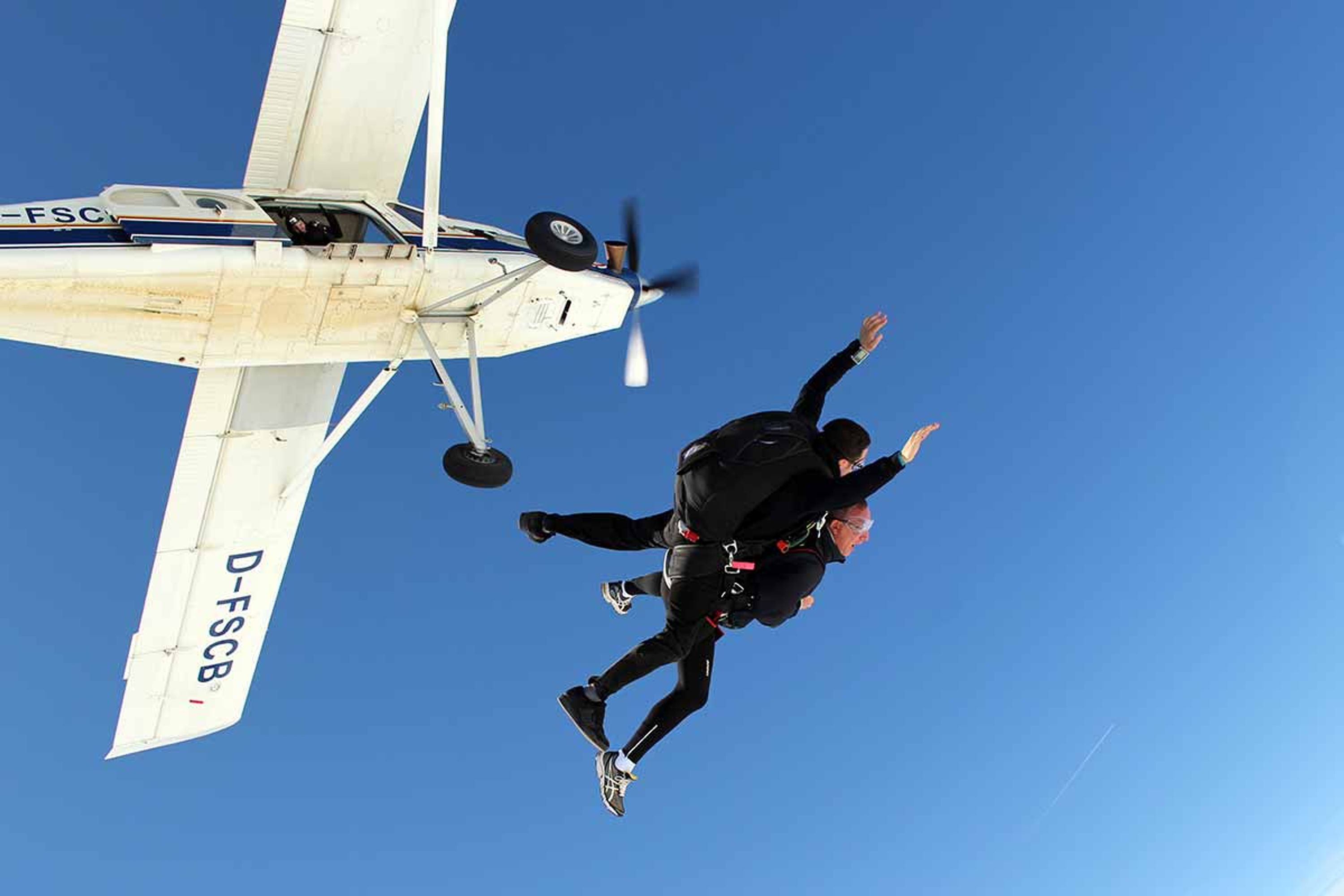 Saut en Parachute Paris