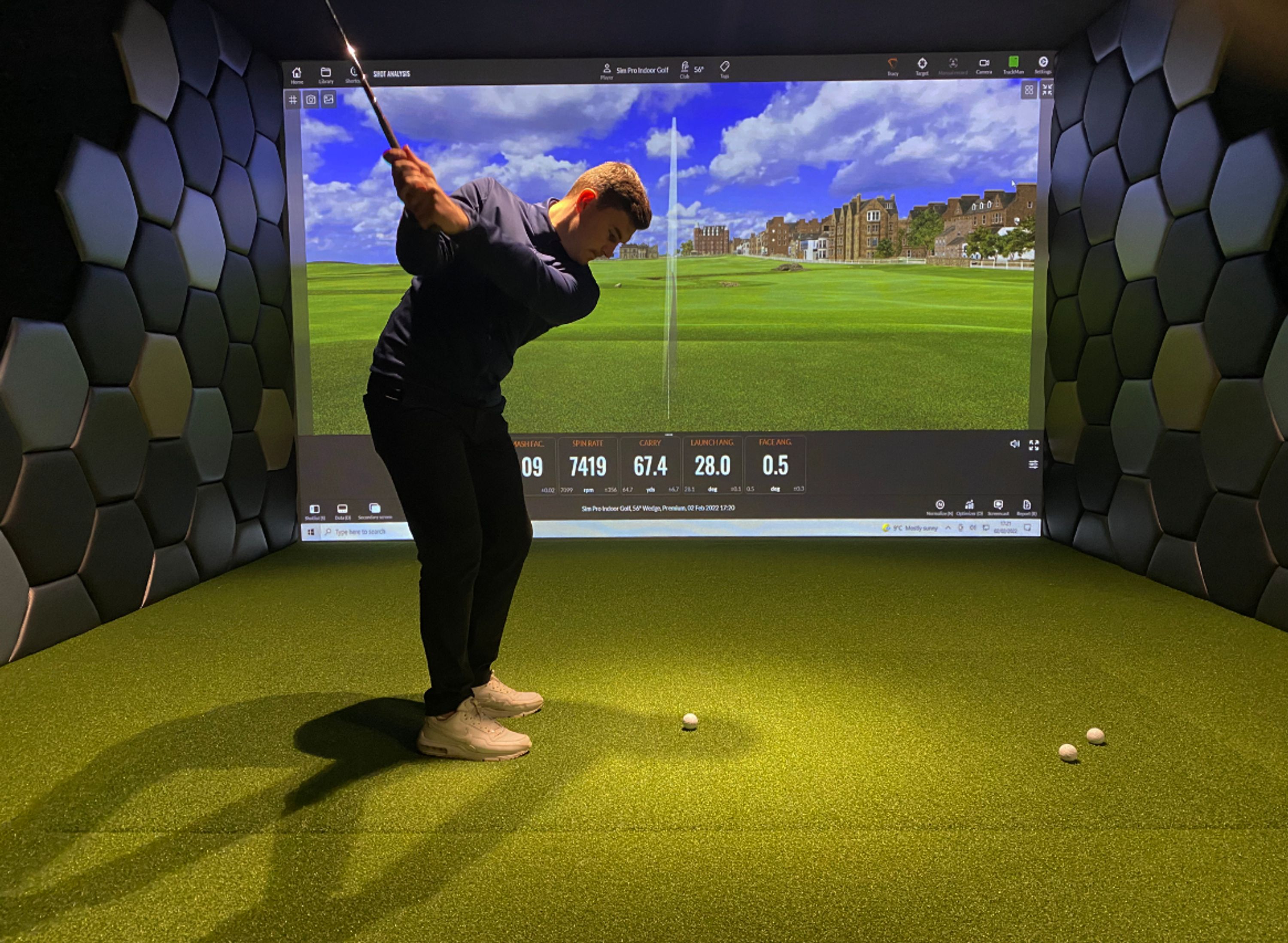 Sim Pro Indoor Golf