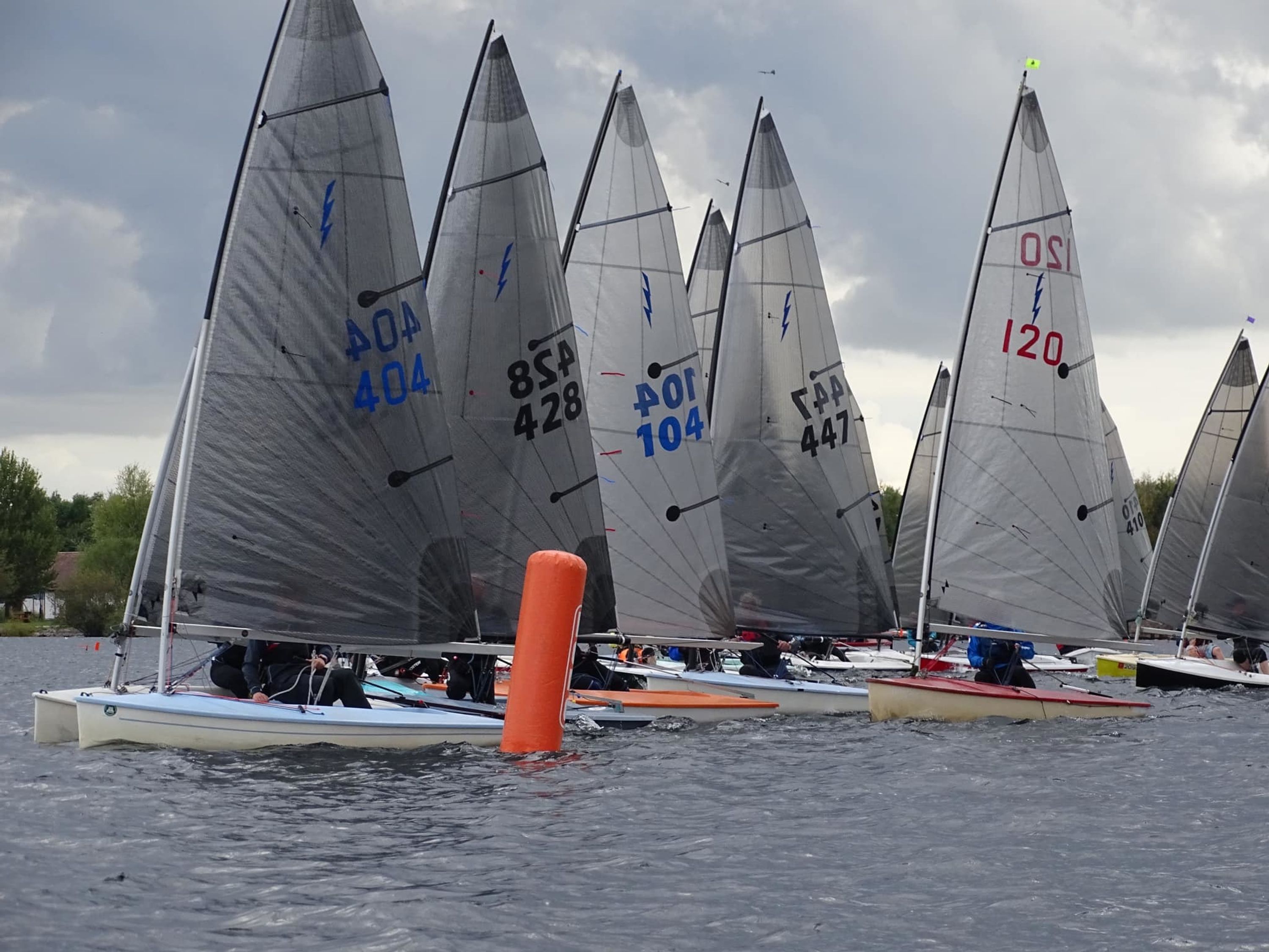 Polar Pursuit Race