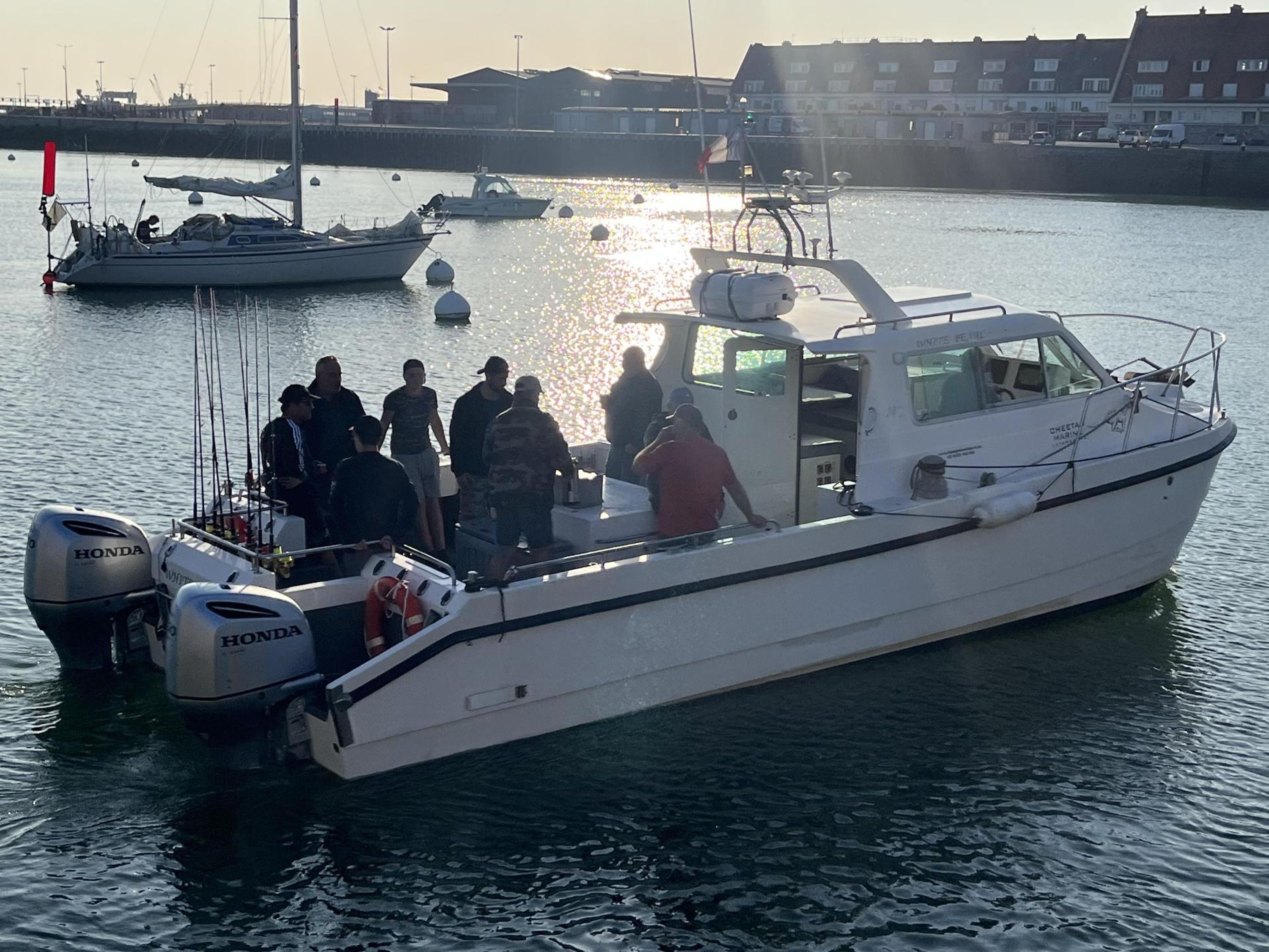 Le Loup de Mer - Pêche en Bateau