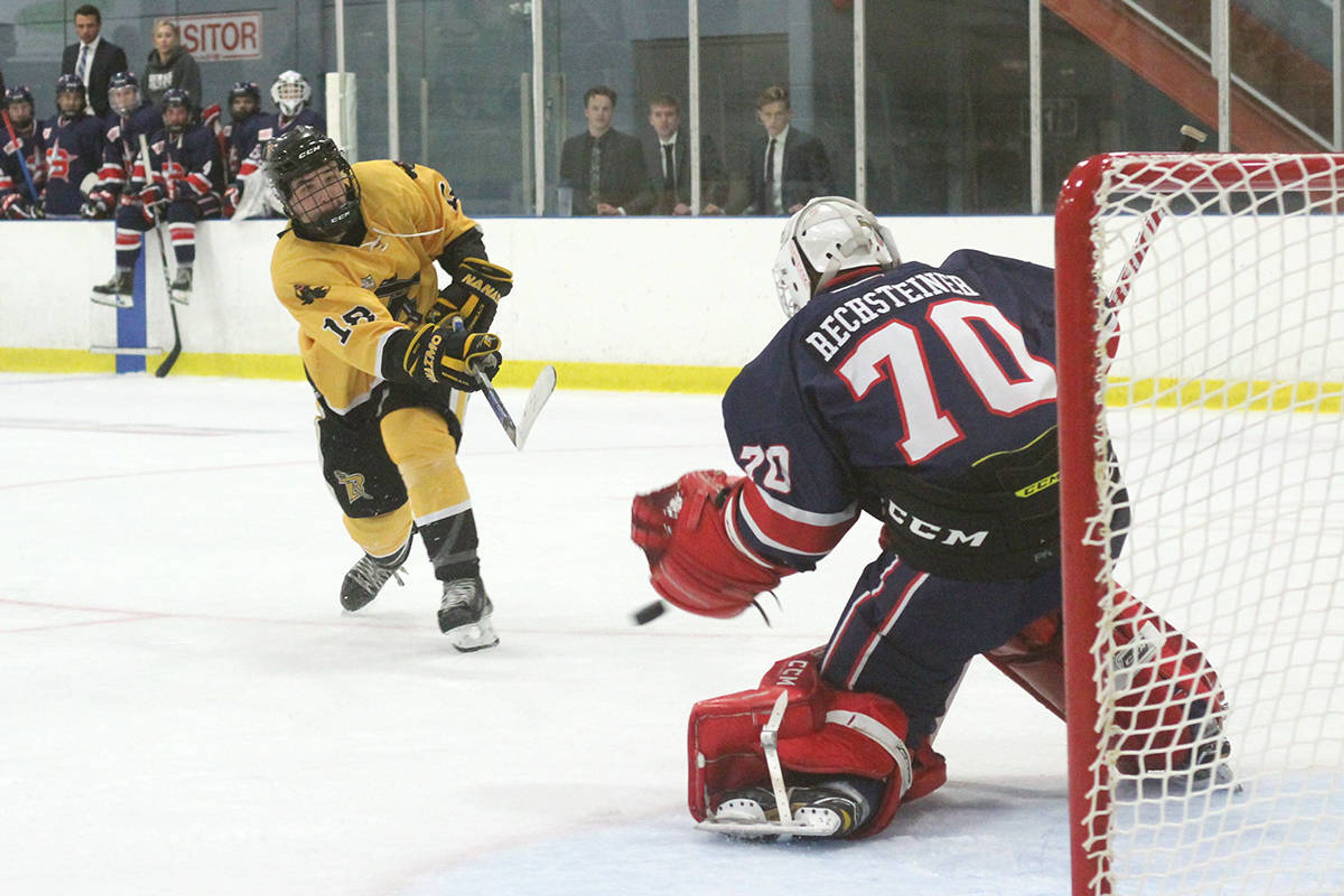 Nanaimo Buccaneers Hockey Club Host Families Program