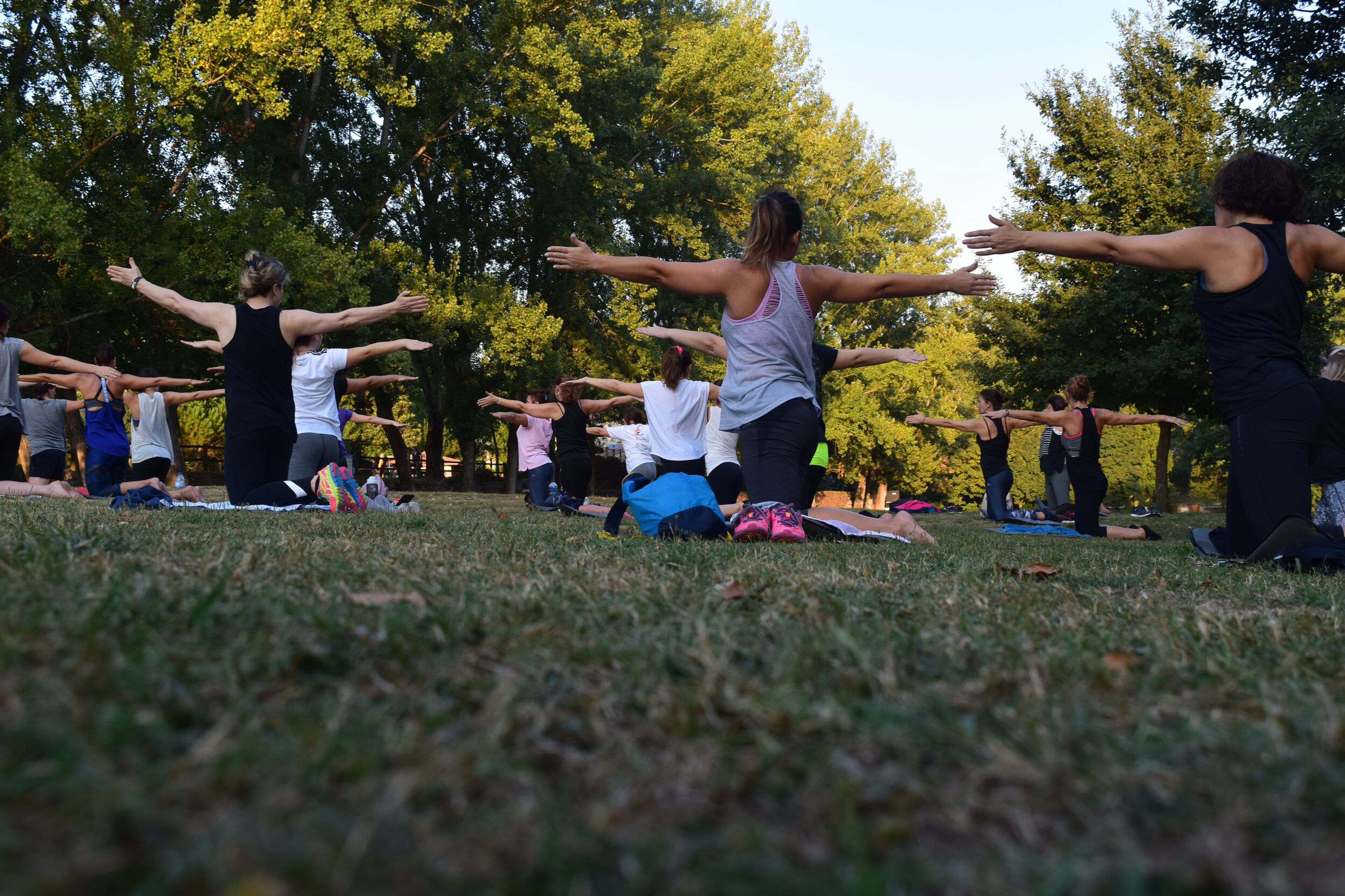 Yoga with Laura Back Full Weekly Schedule