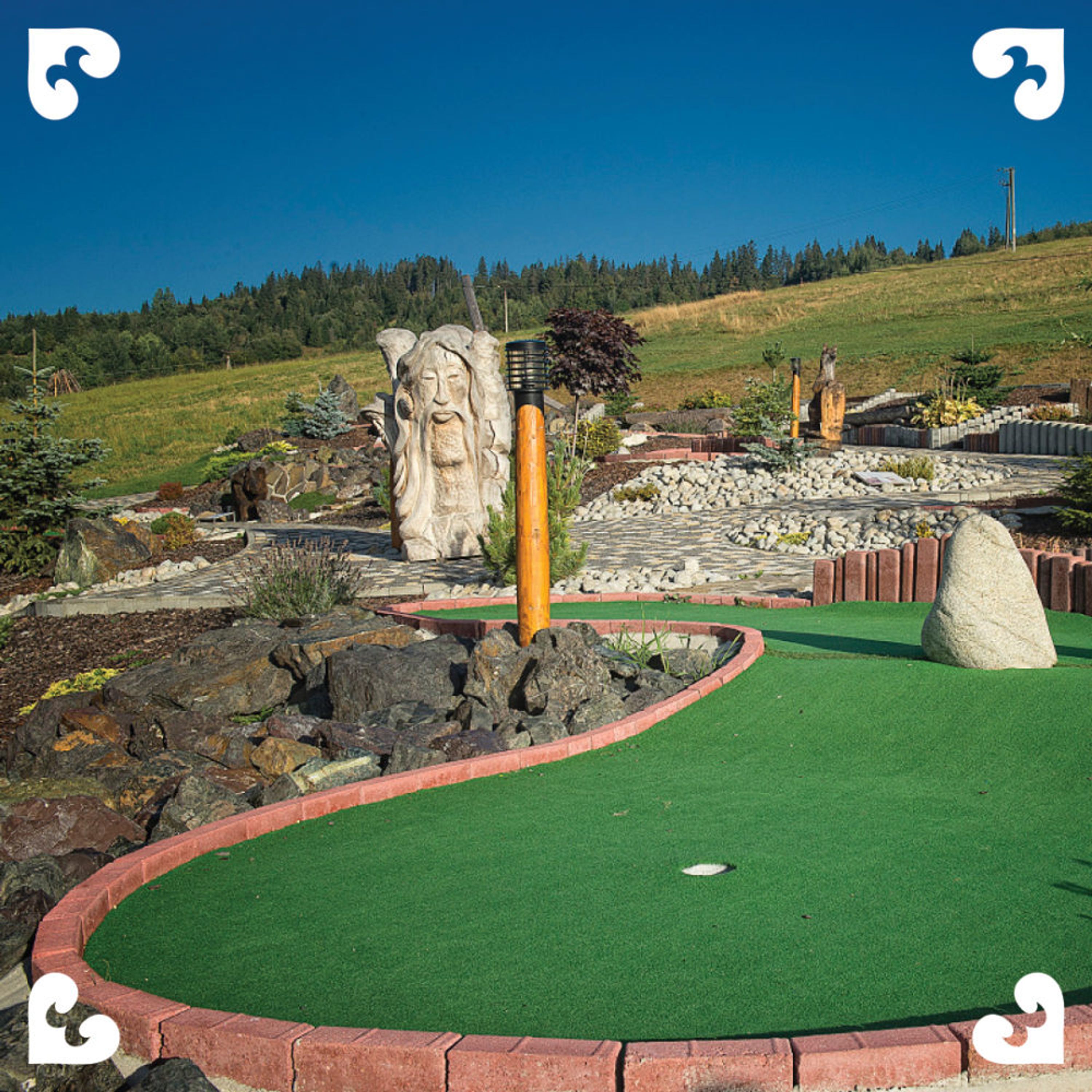Adventure Minigolf Ždiar / Wellness Penzión *** Strachan