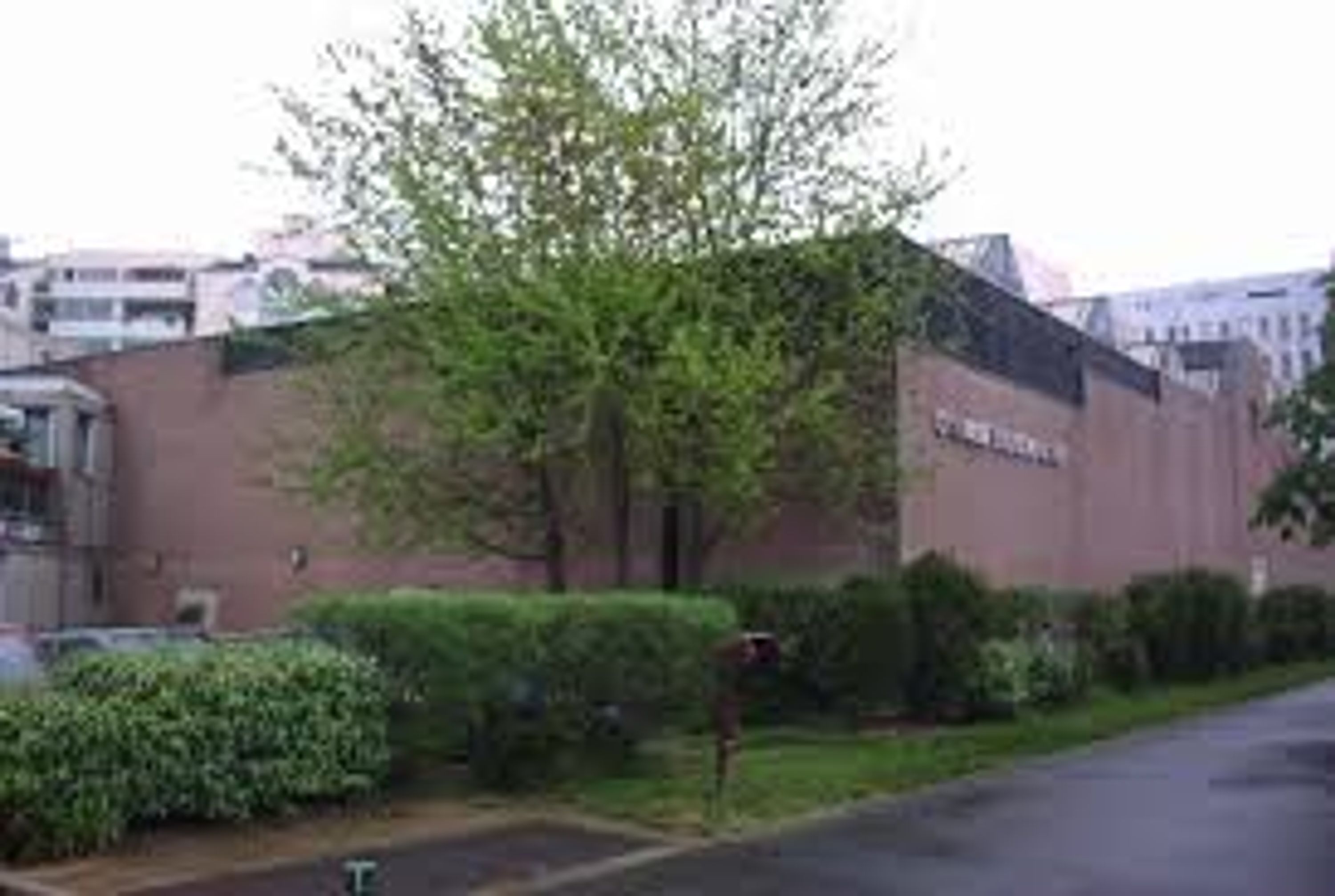 Gymnase Louison Bobet