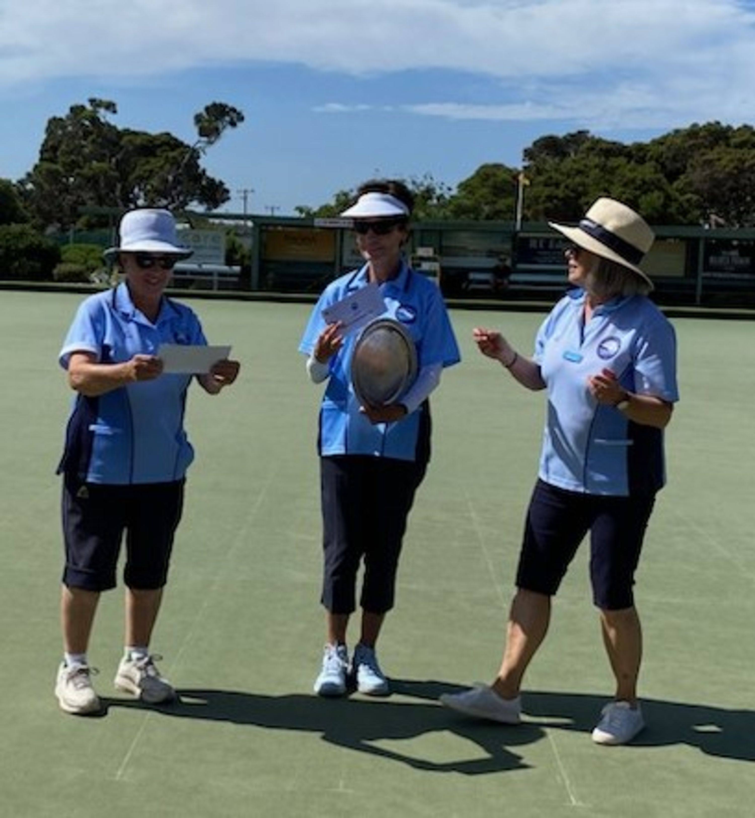 Barefoot and Social Bowls