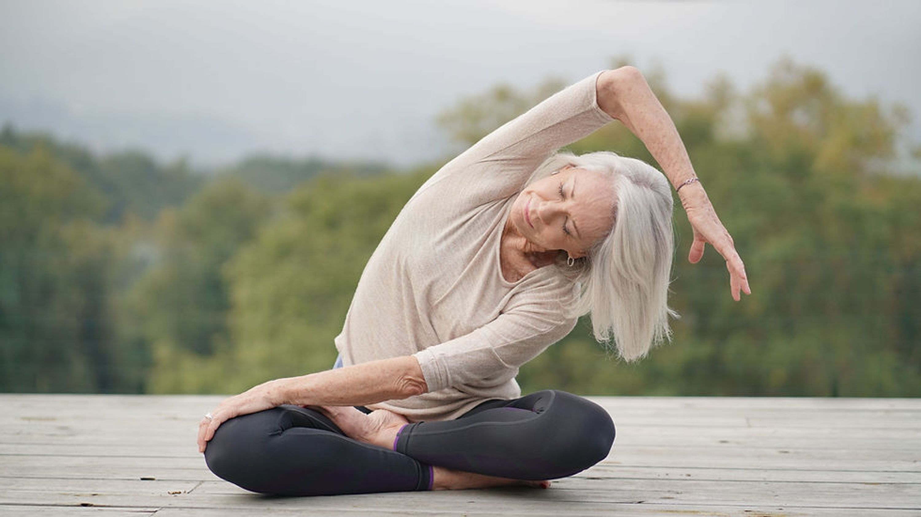 Emilie Burlat Sophrologue _Professeur De Yoga_à Domicile
