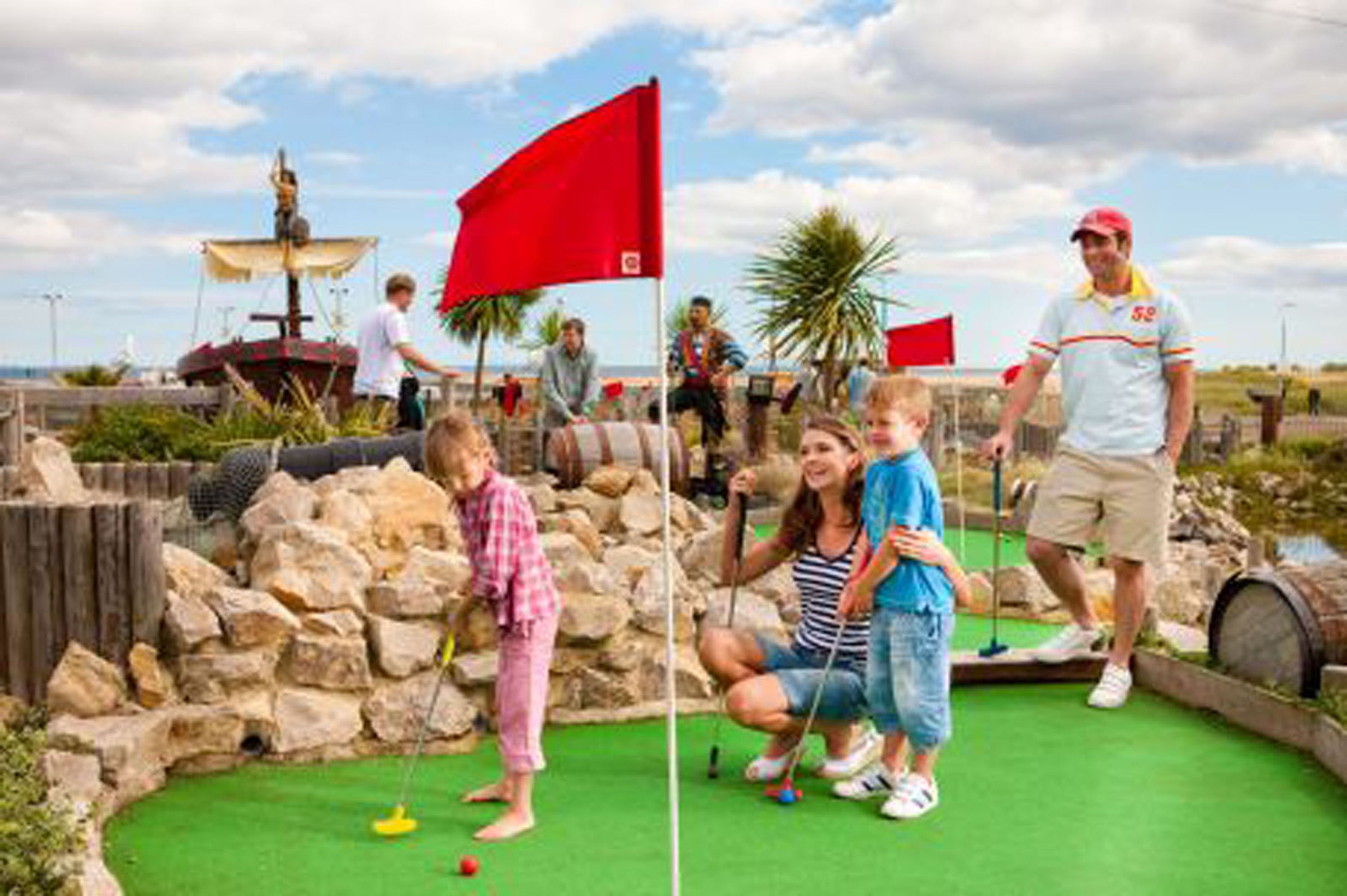 SMUGGLERS COVE GOLF