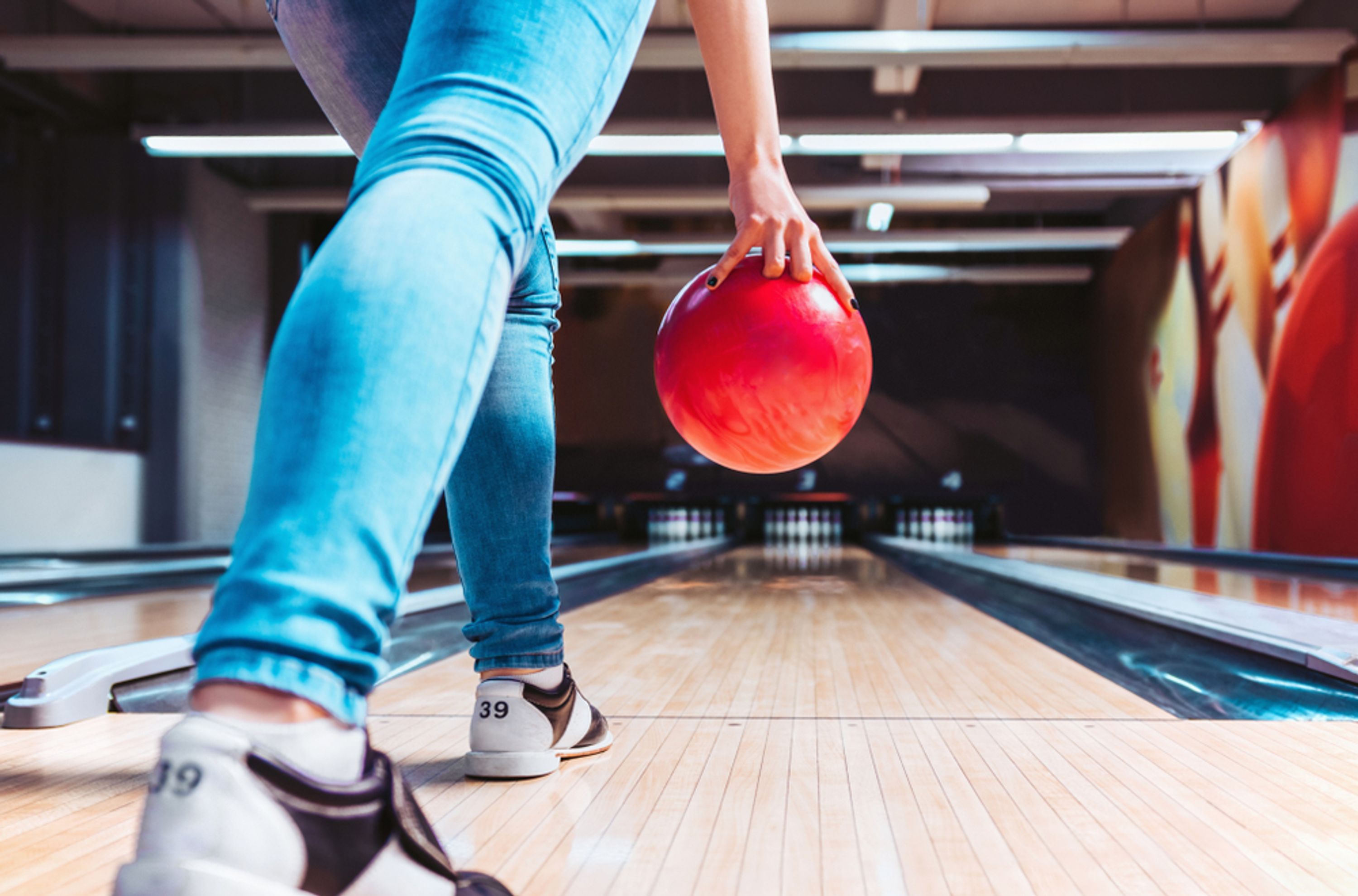 Cinebowl New Bowling Experience