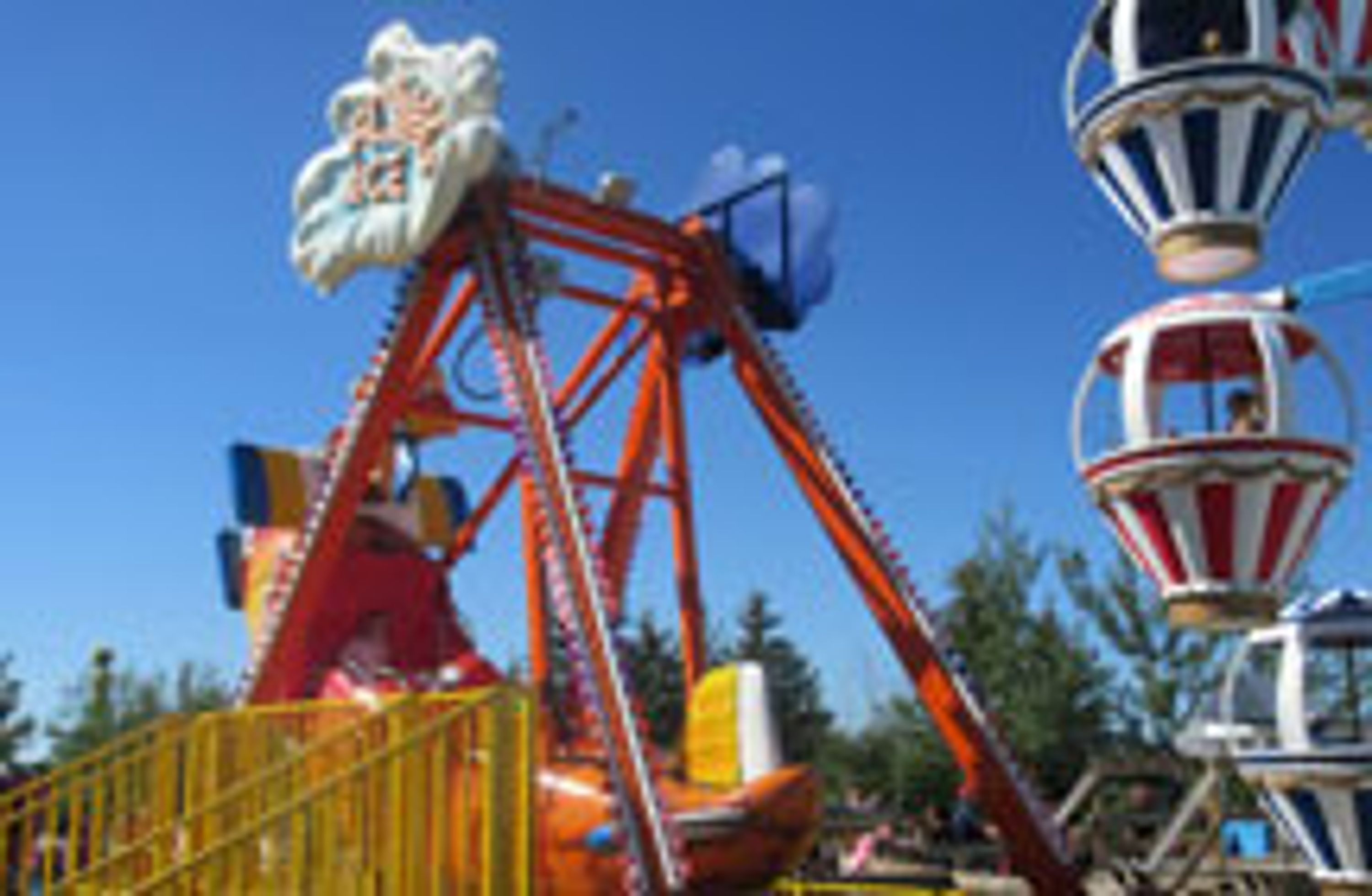 Mulligans Island Mini Golf
