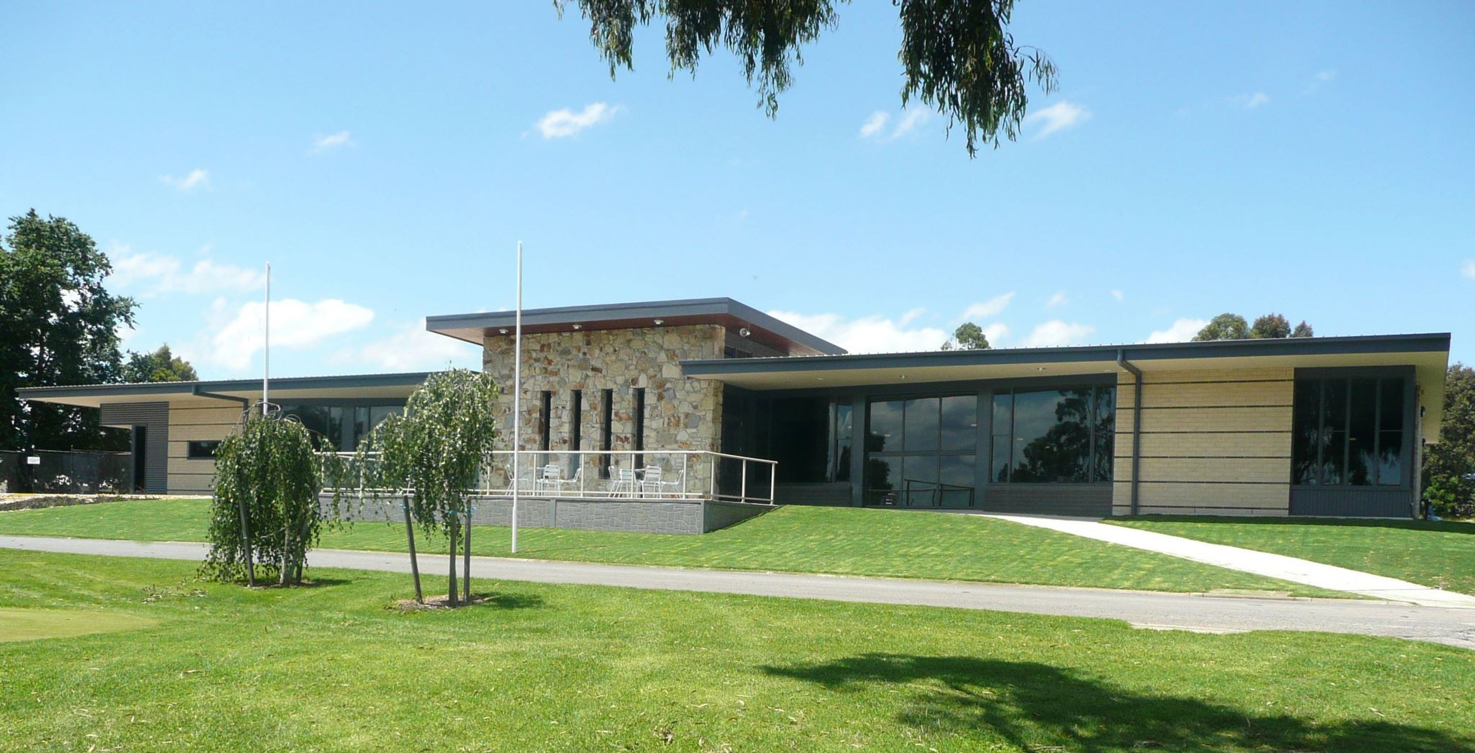 Drouin Golf & Country Club